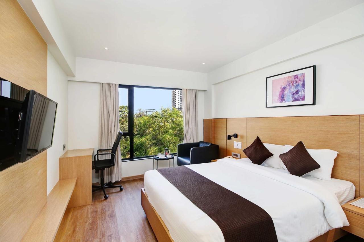 Hotel Mumbai House Ghansoli, 나비뭄바이 외부 사진