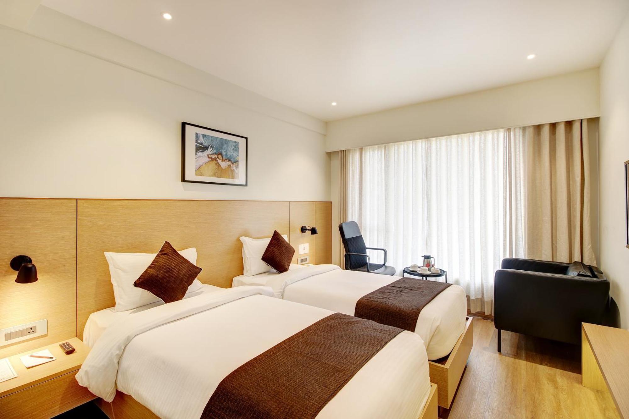 Hotel Mumbai House Ghansoli, 나비뭄바이 외부 사진
