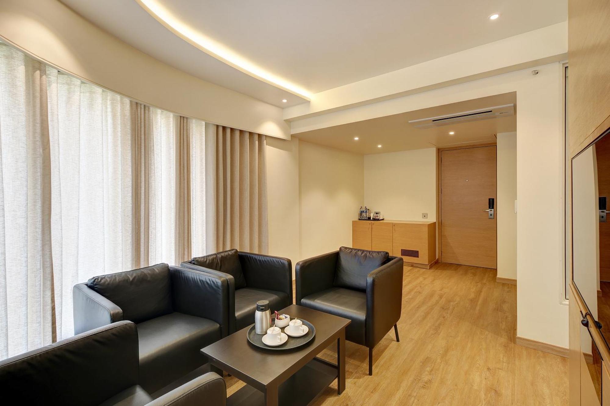 Hotel Mumbai House Ghansoli, 나비뭄바이 외부 사진
